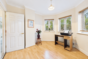 Four Bedroom Town House with Private Beach Access