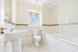 Four Bedroom Town House with Private Beach Access