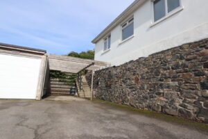 Three Bedroom Home with Views