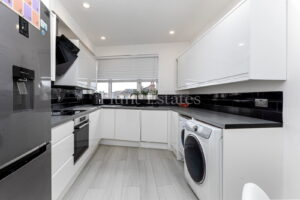 Modern Two-Bedroom First Floor Apartment