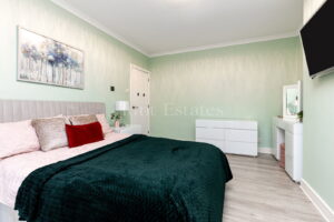 Modern Two-Bedroom First Floor Apartment