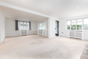 Non-Qualified - Newly Renovated Bungalow