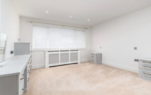 Non-Qualified - Newly Renovated Bungalow