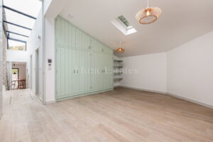 Charming Four Bedroom Granite House